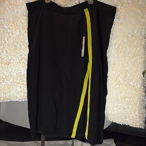 4x Kaylana Barfield Brown 🌼Black knit skirt Future Collective .